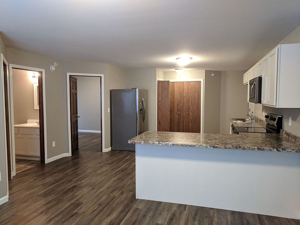 1st image of 301 NW 7th Ave #995