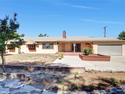 14616 Chatsworth St, Mission Hills, CA, 91345