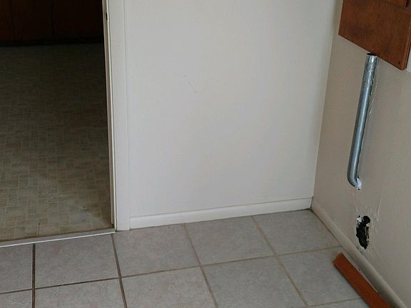 4th image of 314 W Philip Ave