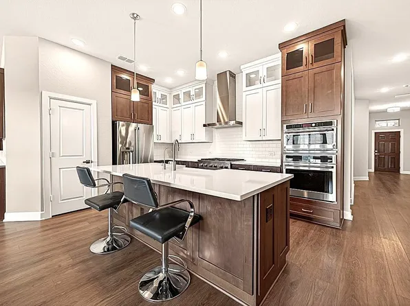 10010 Starry Night Ln, Manvel, TX 77578