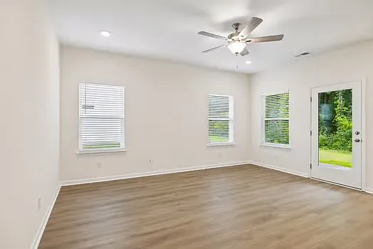 614 Nightengale Ridge Dr — Photo 5