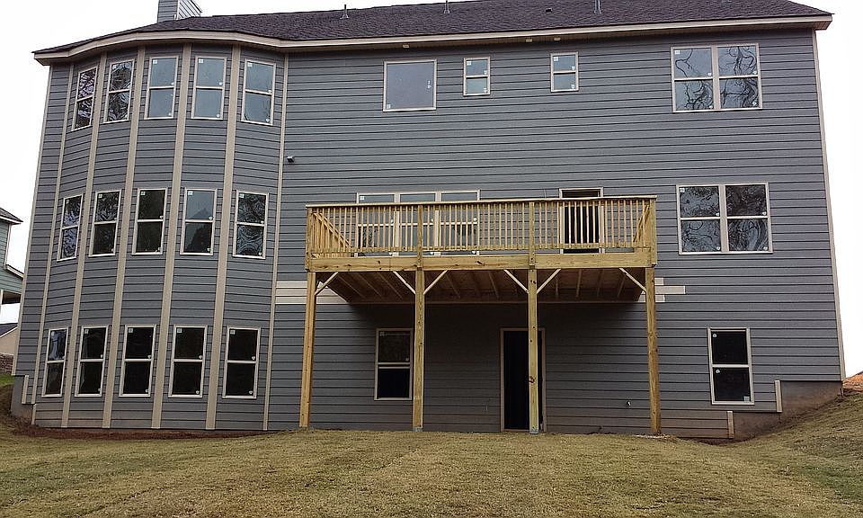 2nd image of 203 Seaton Ave