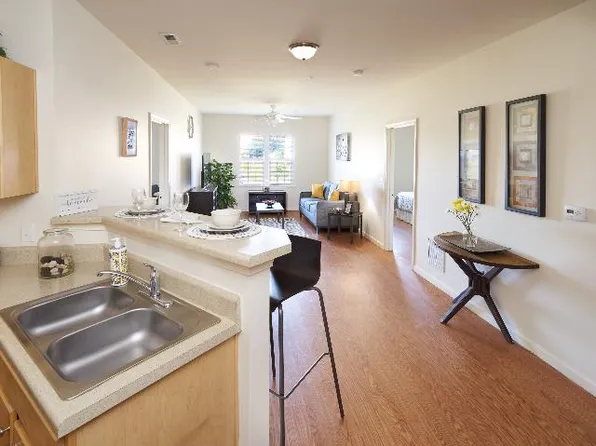 Reece Crossing Unaccompanied On-Post Housing, 4750 English Ave #E8919f8b8, Fort George G Meade, MD 20755