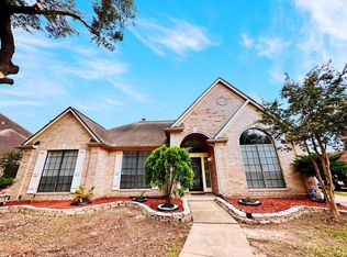 11219 Carriage Lake Dr, Houston, TX 77065