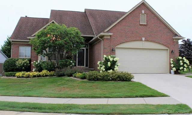 1st image of 61367 Wedgewood Dr