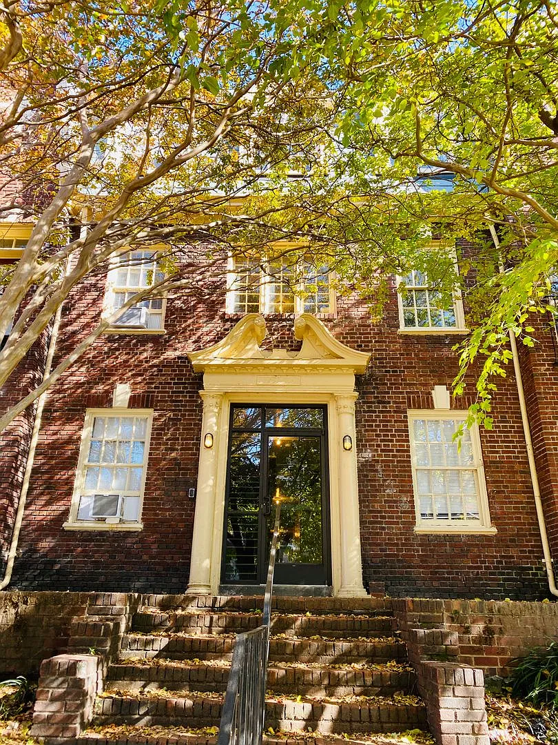 1128 W. Grace St.* — Photo 4
