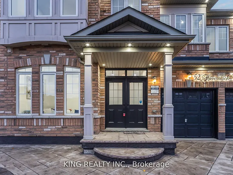 52 Haverstock Cres — Photo 2
