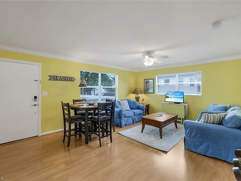 780 10th Ave S #22 — Photo 6
