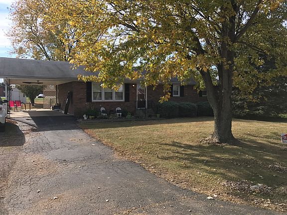 2nd image of 206 Plainview St