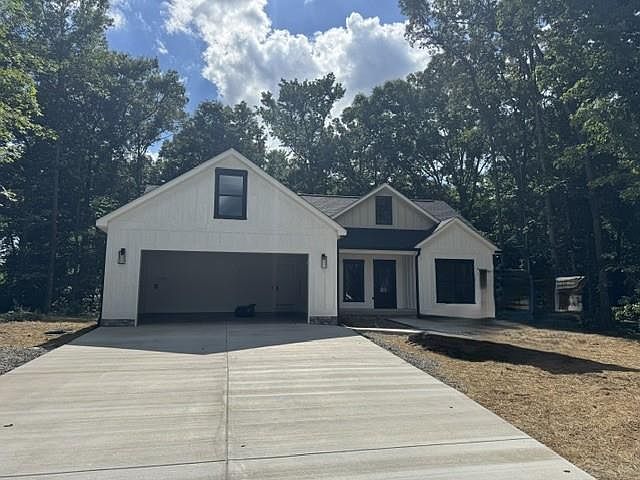 1st image of 67 Westbrook Dr