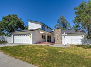 29885 Corral Dr, Coarsegold, CA 93614