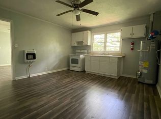 902 Meriwether St, Griffin, GA 30224