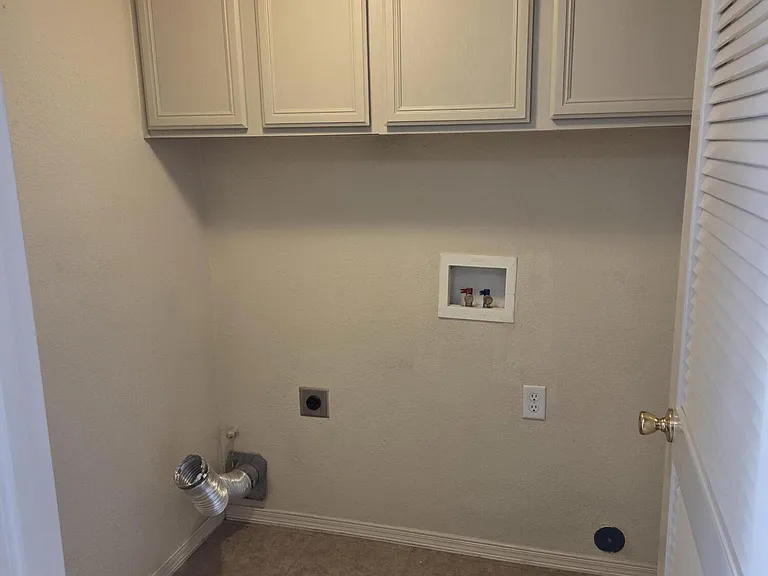 3717 NE Hubble Dr — Photo 16