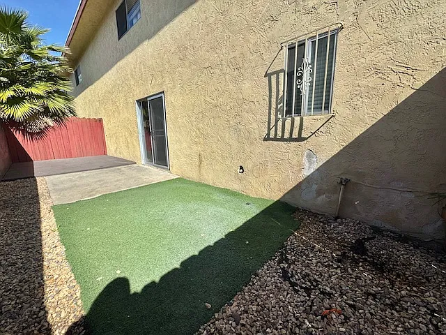 Vista Capri East — Photo 17