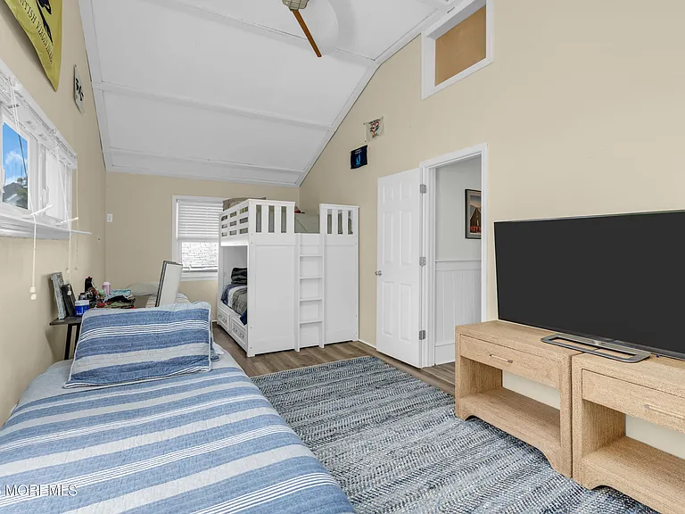 308 Hume St #REAR — Photo 14