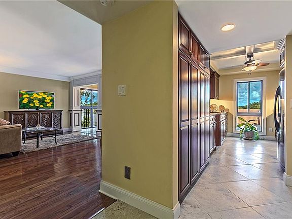 5th image of 247 E Canton Ave #247