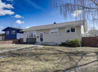 7024 W 20th St SE, Calgary, AB T2C 0P6