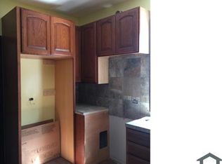7235 S Yates Blvd, Chicago, IL