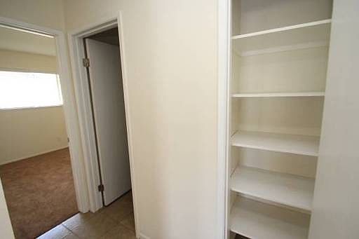 3rd image of 2564 N Yardarm Ave