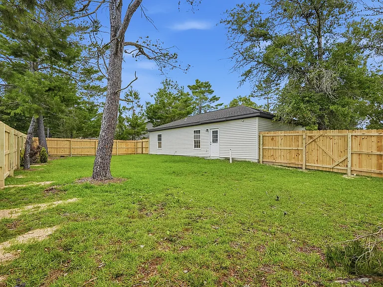 254 E Iris Ln — Photo 38