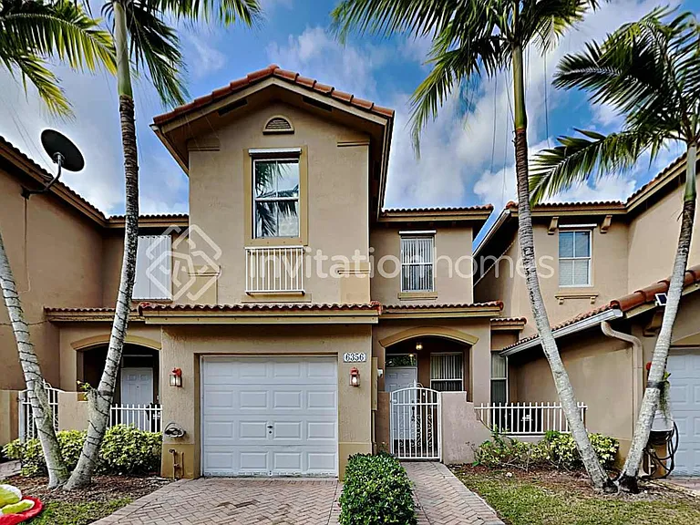 6356 SW 165th Pl — Photo 1