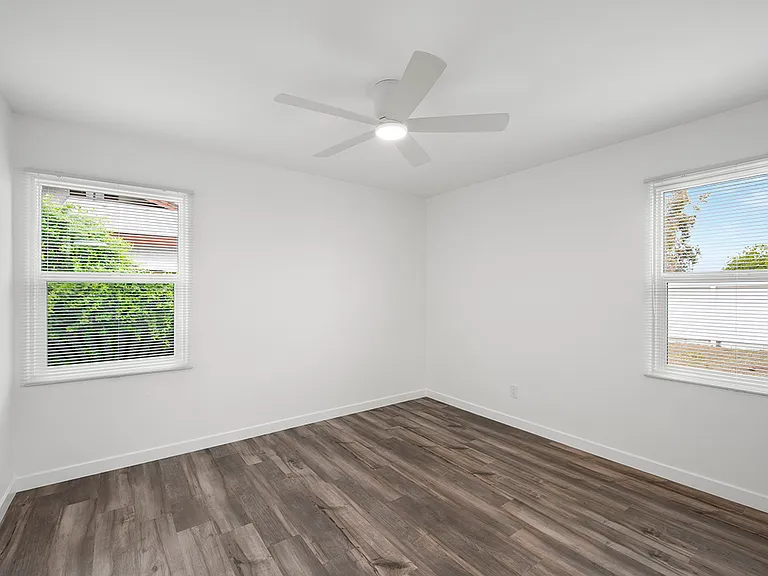 6378 Streamview Dr — Photo 9