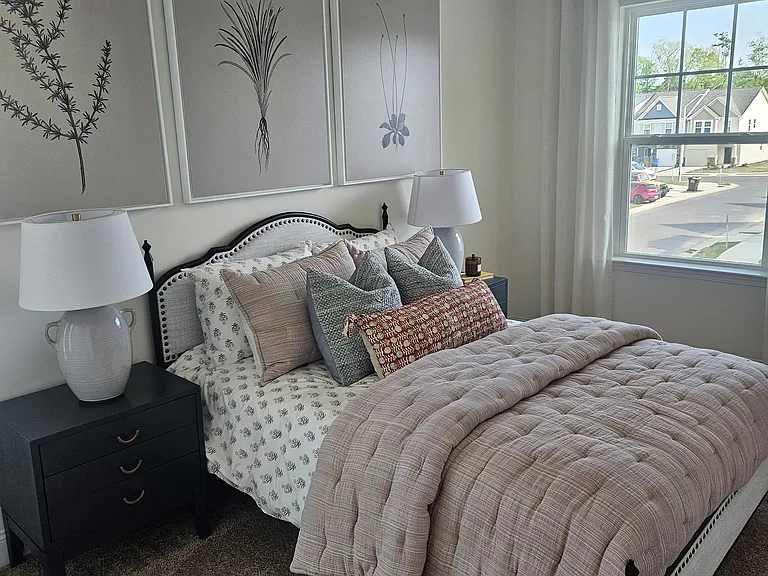 180 Hyacinth Ln — Photo 17