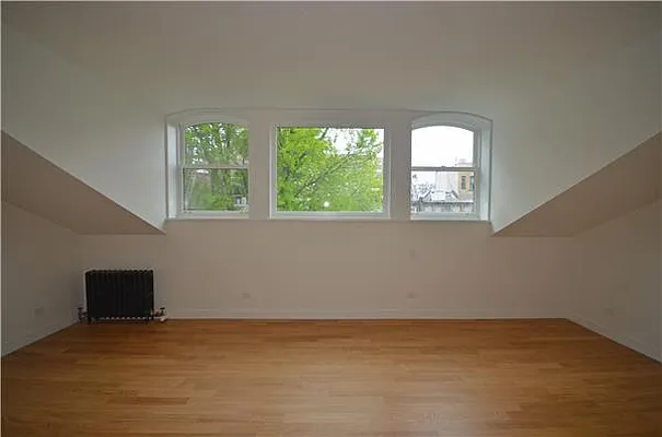 Rented by Avian Village Realty | media 33