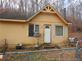 33644 Ray Rd, Stover, MO 65078