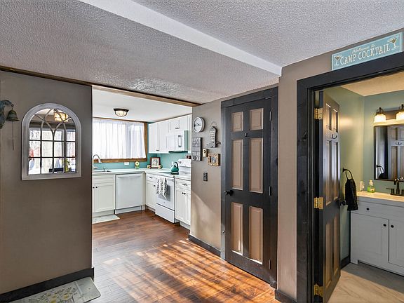 5th image of 378 New Hampshire Route 16A #4