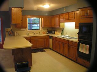 1510 E Overcrest St, Fayetteville, AR 72703