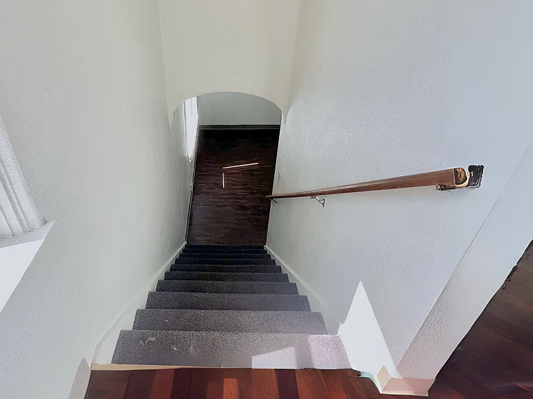 1333 N Main St — Photo 22