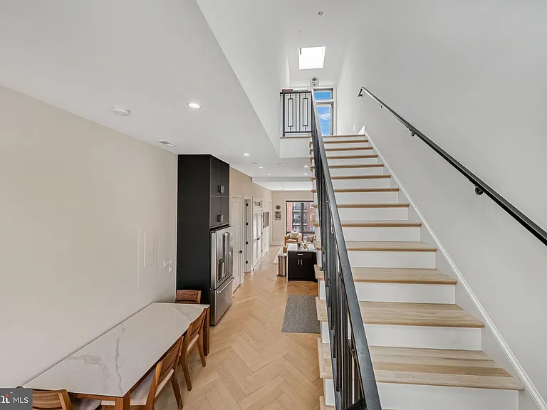 1462 Chapin St NW #8 — Photo 8