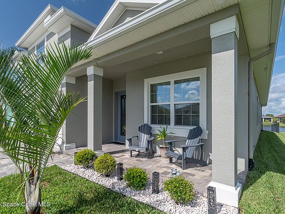 2nd image of 4437 Trovita Cir