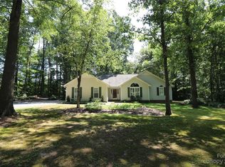 3812 Avondale Ln, Monroe, NC 28110