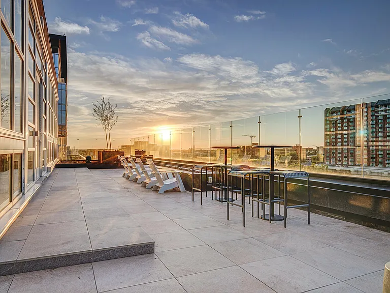 Rooftop Lounge