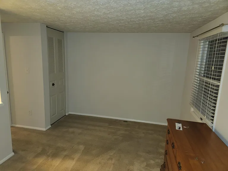 Larger Upstairs Bedroom