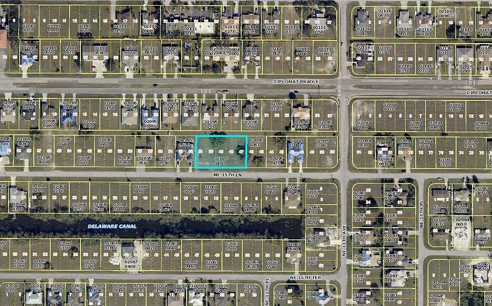 2nd image of 1209 NE 15th Ln
