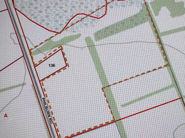 136 Philburn Rd, Quinte West, ON K8N 4Z5