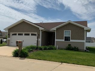 3701 Lighthouse Pointe, Champaign, IL 61822