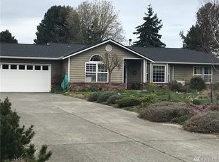 681 Thornton Dr, Sequim, WA 98382