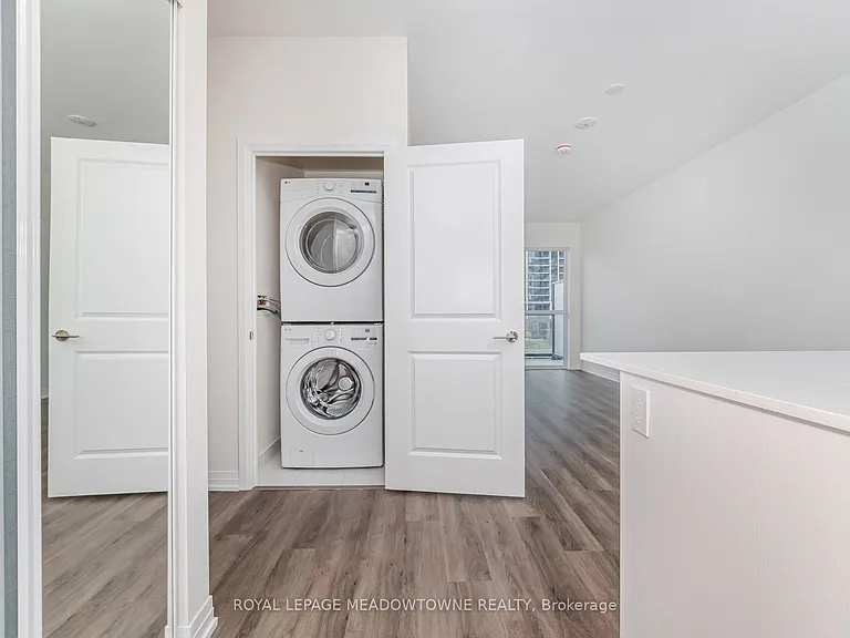 15 Watergarden Dr #207 — Photo 27