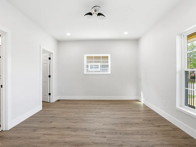 4623 Rookwood Ave — Photo 14