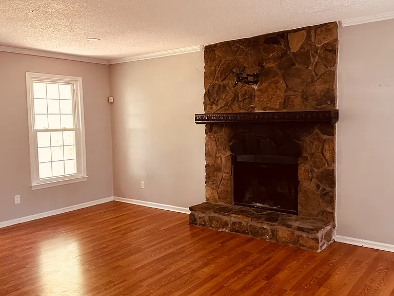 5598 Charmaine Bnd — Photo 8