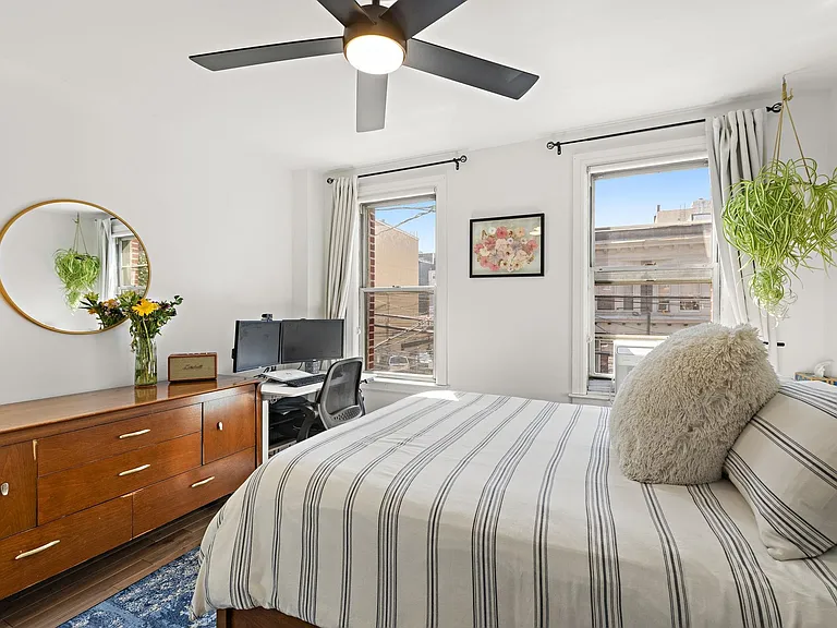 421 Adams St #2R — Photo 13