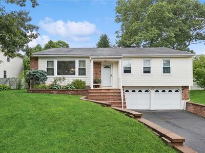 18 Empress Pines Drive, Nesconset, NY, 11767