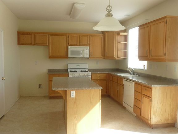 5th image of 14955 Cottontail Ln
