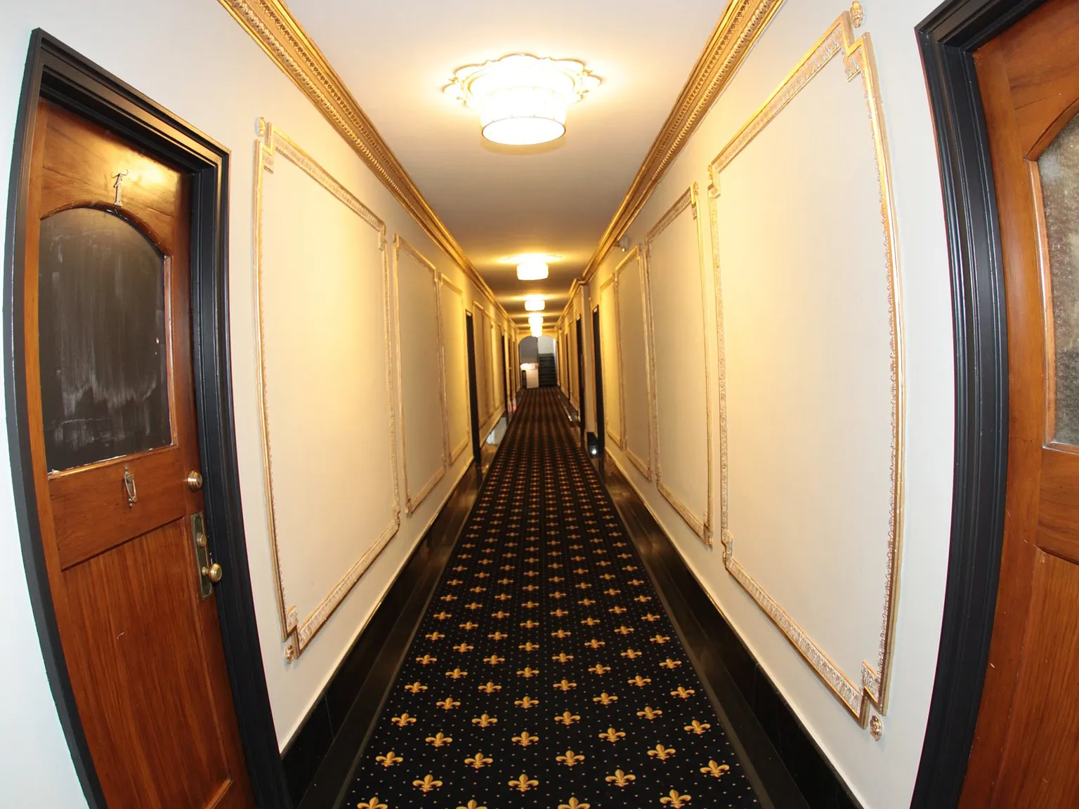 Empire Apartments — Photo 3