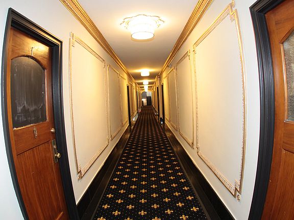 3rd image of 1514 Genesee St #603836dbc