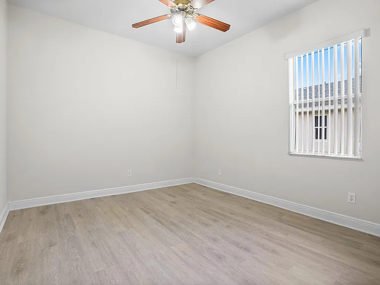 1092 SW Majorca Ave — Photo 29